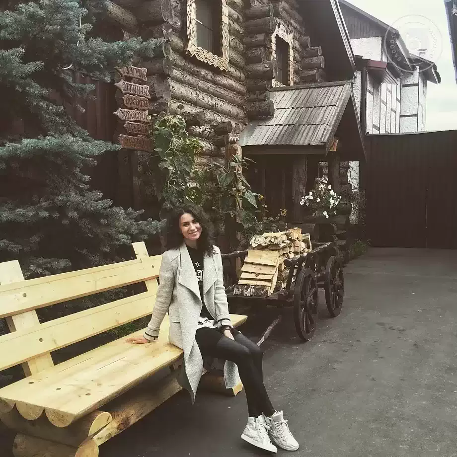 Анабела живёт в городе Бердянск