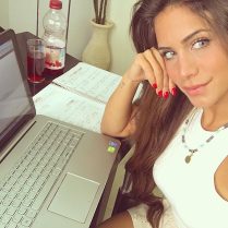 Claudia20, 33 лет, Бисексуал(ка)Рибниц-Дамгартен,  Германия 🇩🇪