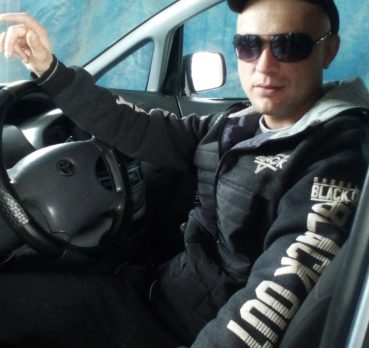 Олександер, 28 лет, Луганск, Украина