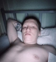 Даня, 21 лет, Бисексуал(ка), Мужчина, Колпино,  Россия 🇷🇺